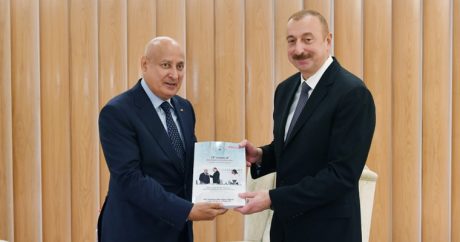 Президент Ильхам Алиев встретился с генеральным директором ИСЕСКО