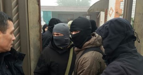 В Ставрополе силовики устроили шмон в домах ногайцев — Фото