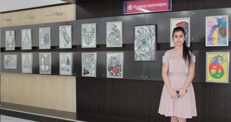 В Баку открылась выставка «Чудеса палитры» Захры Мамедовой – ФОТО