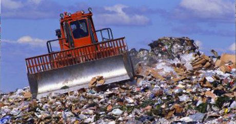 В Баку будут ликвидированы мусорные свалки