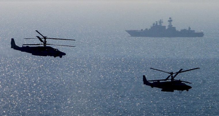 Битва за Керченский пролив: ВМС РФ и Украины готовятся к войне — ВИДЕО
