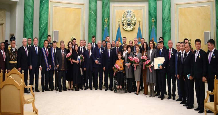 Артисты «Астана Опера» получили почетные звания – ФОТО