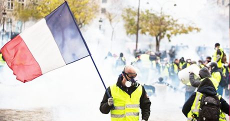 В Париже до начала протестов задержали более 120 человек