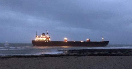 Daily Mirror: теплоход «Кузьма Минин» сел на мель у берегов Великобритании