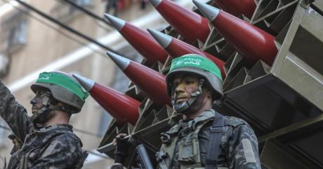В Палестинском городе Хан-Юнис в секторе Газа состоялся военный парад — Фото