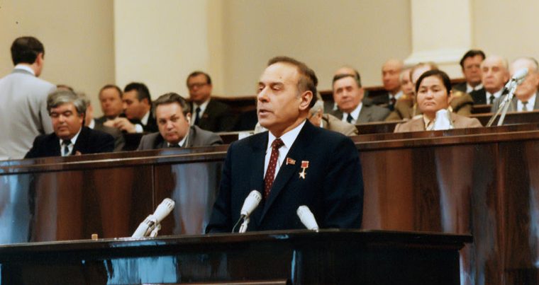 Рамазан Абдулатипов: «Если бы тогда Гейдар Алиев стал генсеком, то распада СССР можно было бы избежать»