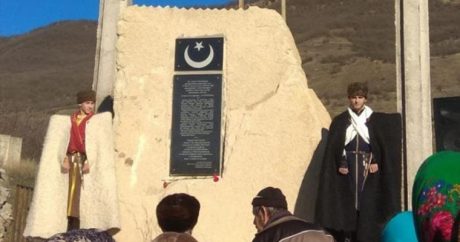 Кумыки Дагестана возмущены заменой надписи на памятнике турецким воинам
