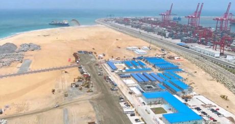 Китай модернизировал порт в Шри-Ланке