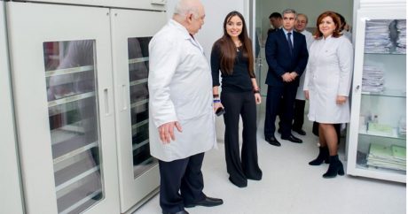 Лейла Алиева посетила НИИ гематологии и трансфузиологии в Баку