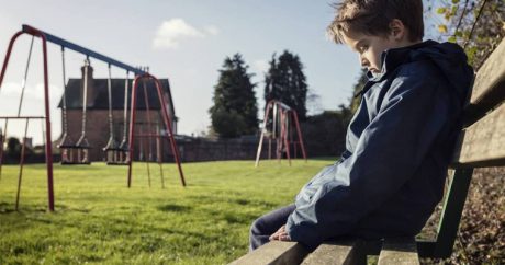Что делать, если над вашим ребенком издеваются в школе?-Советы психологов