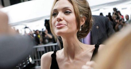 Анджелина Джоли — кожа и кости: актриса шокировала всех своим видом — Фото