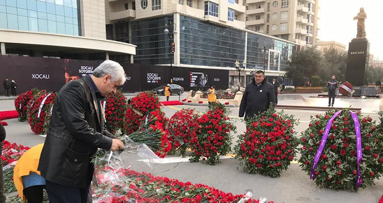 Вагиф Мамишев посетил мемориал памяти жертвам Ходжалинского геноцида — Фото