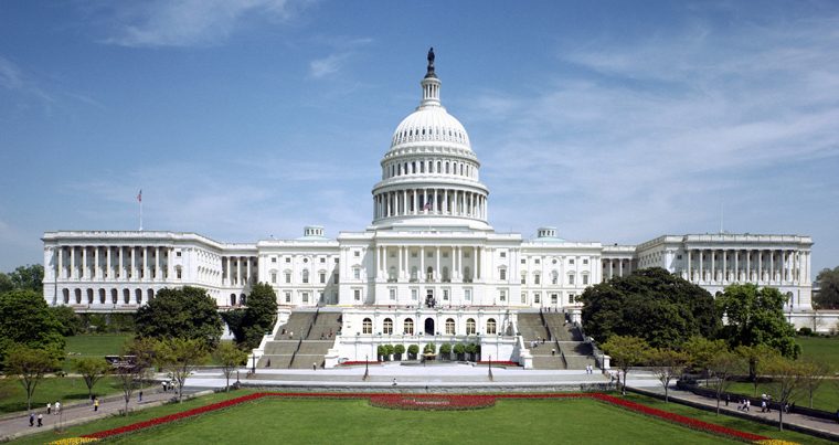 Сенат Конгресса США одобрил санкции против Сирии, Ирана и России