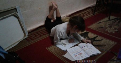 В Узбекистане предложили запретить матерям несовершеннолетних выезд за рубеж