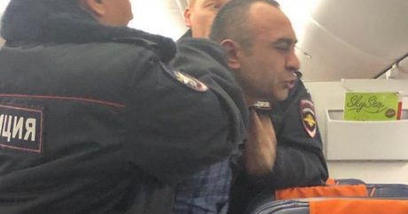Азербайджанец устроил дебош на борту российского самолета