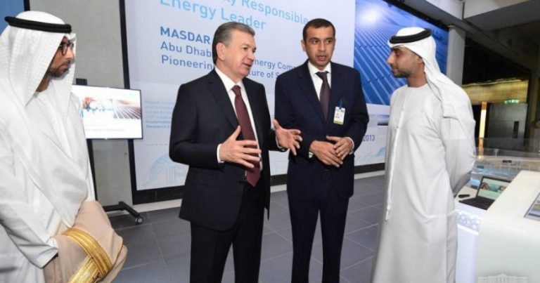Мирзиеев посетил технопарк «Masdar City»