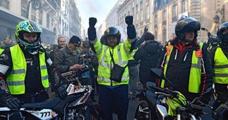 Более 33 тысяч «желтых жилетов» приняли участие в протестах во Франции
