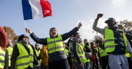 «Желтые жилеты» надеются на новый старт движения в субботней волне протестов