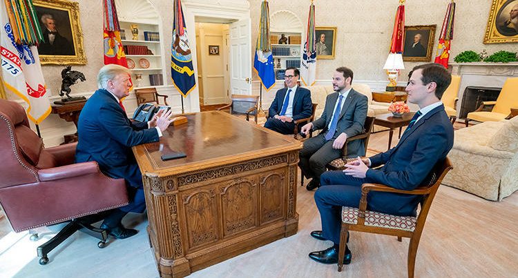 Дональд Трамп встретился в Белом доме с зятем Реджепа Тайипа Эрдогана