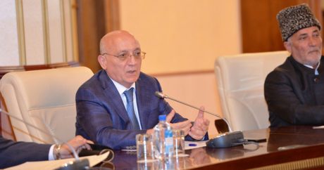 Мубариз Гурбанлы: В Азербайджане свобода вероисповедания обеспечена на высоком уровне