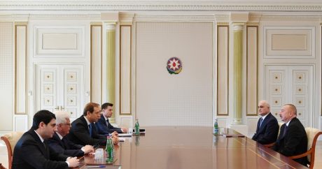 Президент Ильхам Алиев принял министра промышленности и торговли России