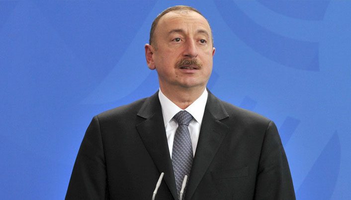 Президент Алиев поздравил православную общину Азербайджана