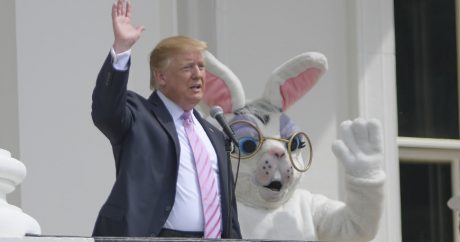 Трамп открыл ежегодный праздник катания яиц