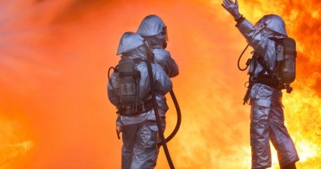 Пожар на химзаводе в Техасе унес одну жизнь, еще несколько пострадали