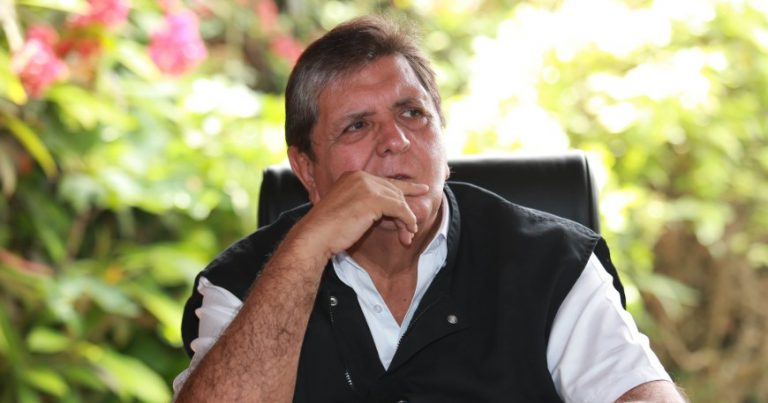 Экс-президент Перу Алан Гарсия умер в больнице после попытки суицида