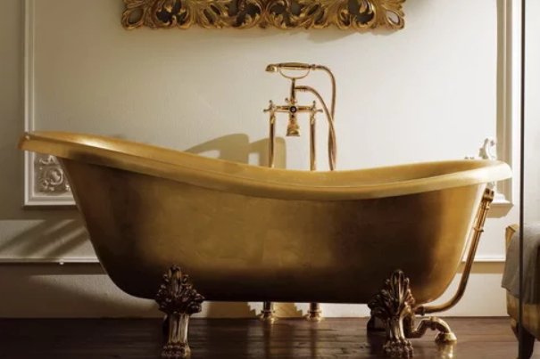 В Японии появилась самая массивная в мире золотая ванна