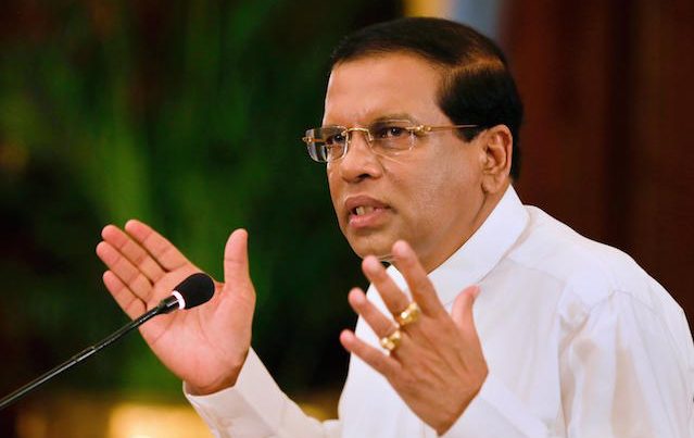 Президент Шри-Ланки попросил министра обороны и главу полиции уйти в отставку