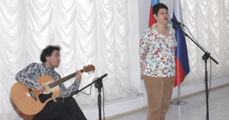 В Баку прошел творческий вечер молодых поэтов и исполнителей – ФОТО