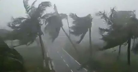 По Индии ударил сильнейший за 20 лет циклон «Фани»