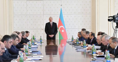 Ильхам Алиев потребовал от «Азеригаз» прекратить создавать проблемы потребителям