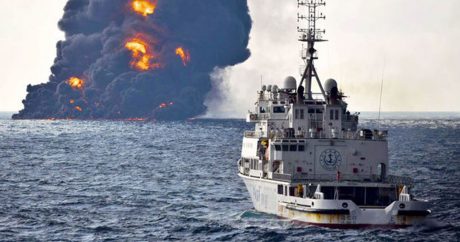 Заявление МЧС и Генпрокуратуры в связи с пожаром на корабле