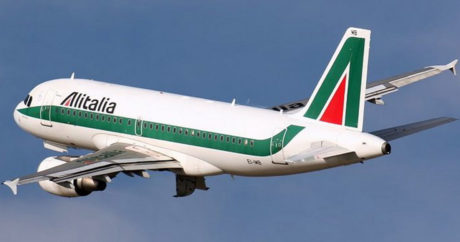 Alitalia отменяет более 300 рейсов из-за забастовки пилотов