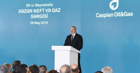 Нефть и газ, которые будут добыты на месторождениях “Азери-Чираг-Гюнешли”, и далее в течение долгих лет будут служить азербайджанскому народу и государству