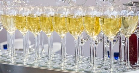 Игристое вино из Бельгии признали лучшим на международном конкурсе