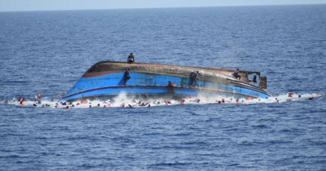 У берегов Туниса затонуло судно с мигрантами, погибли 70 человек