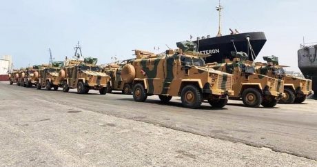 Турция поставила крупную партию оружия и военной техники Ливии