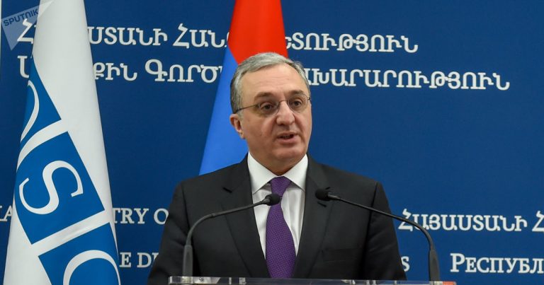 Зограб Мнацаканян доказал, что Армения — фашистское государство