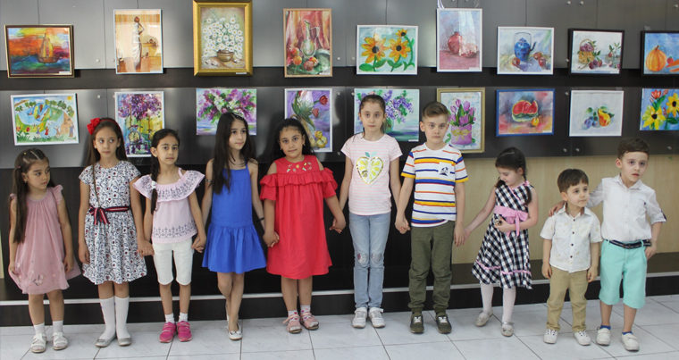 В РИКЦ в Баку открылась выставка «Красочное будущее» — ФОТО