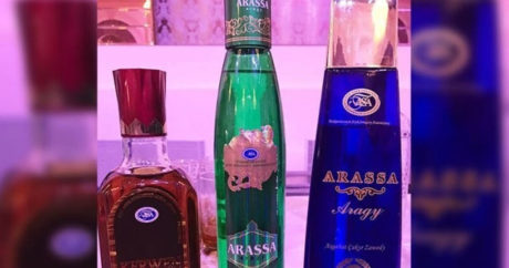 Туркменских чиновников обеспечивают продуктами и алкоголем за счет госмагазинов