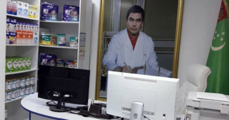 В аптеках Ашхабада вместо дефицитных лекарств предлагают настойки из трав