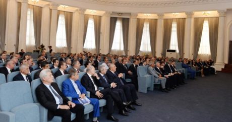 Руководители органов дипломатической службы выступили с обращением к Ильхаму Алиеву