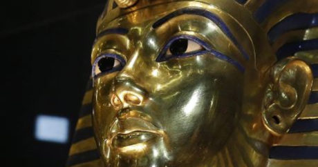 Египет обратился в Интерпол из-за продажи бюста Тутанхамона