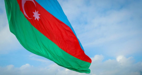В закон «О Государственном флаге Азербайджана» вносятся изменения