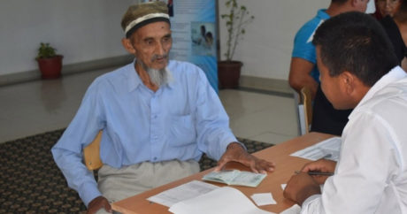 В Узбекистане подал документы в вуз 78-летний абитуриент