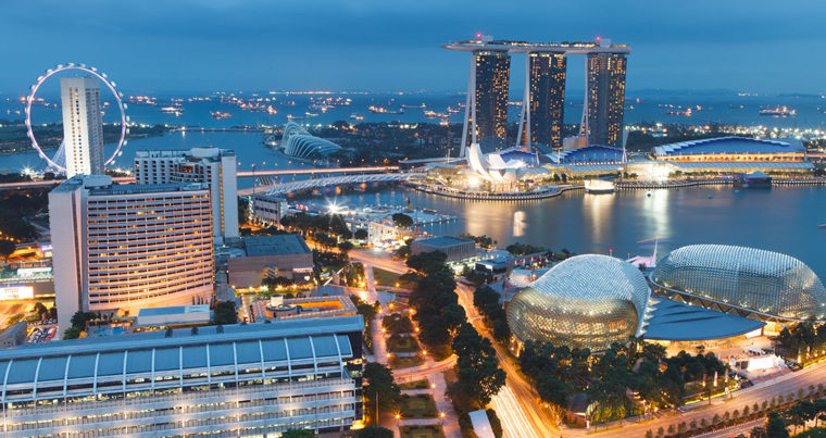 Сингапур признали лучшим морским портовым мегаполисом мира