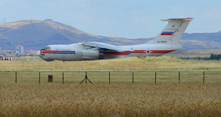 Десятый российский самолет с компонентами ЗРК С-400 прибыл в Турцию